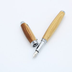 Füllfederhalter Manager aus Mirabelleholz Gunmetal