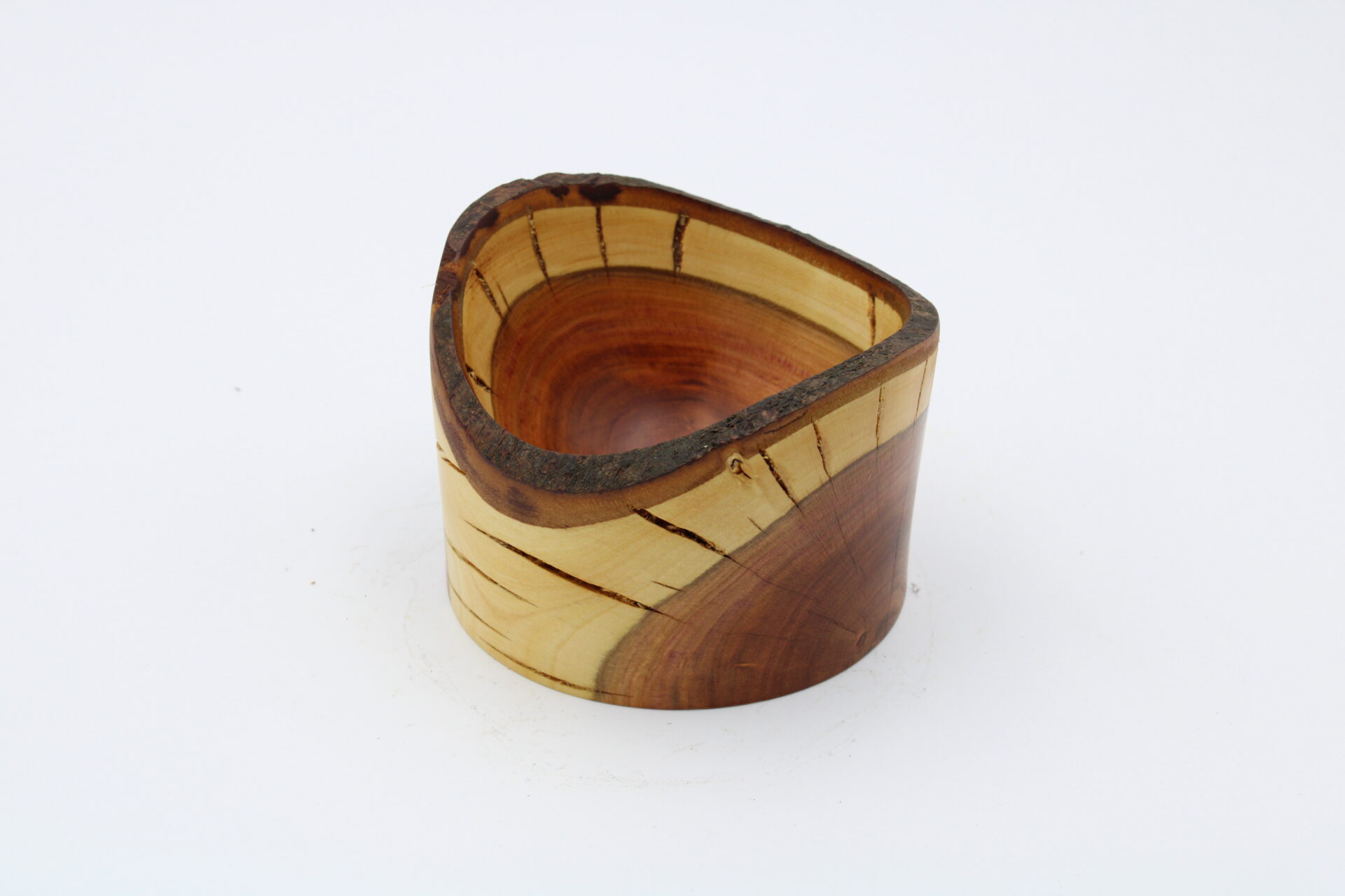 Schale Zwetschge mit Naturrand